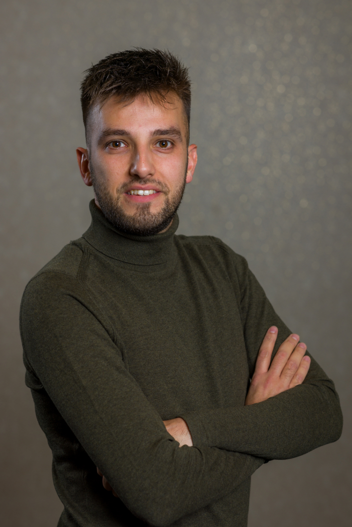Hayri Heling